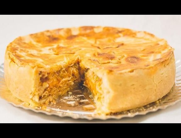 empadão de frango cremoso