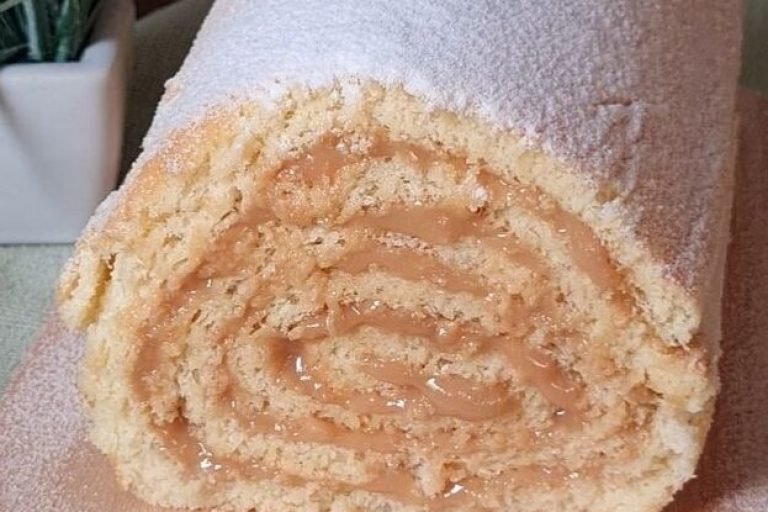 Rocambole Fácil de Doce de Leite