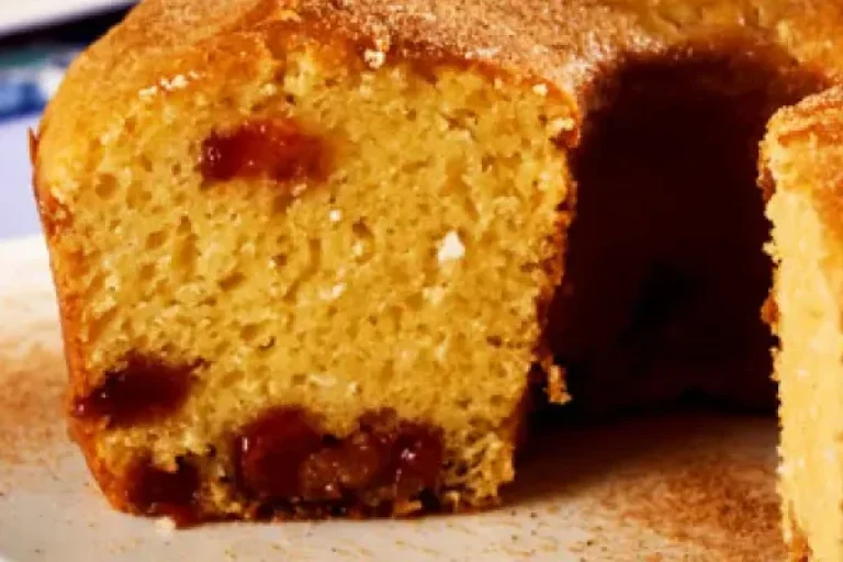 bolo de fubá com goiabada