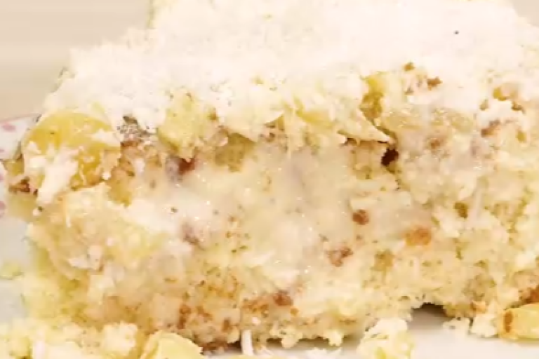 bolo gelado de abacaxi