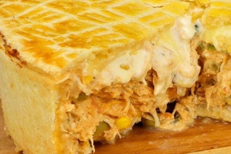 empadão de frango com catupiry