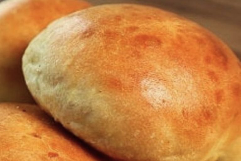 pão de batata com requeijão cremoso
