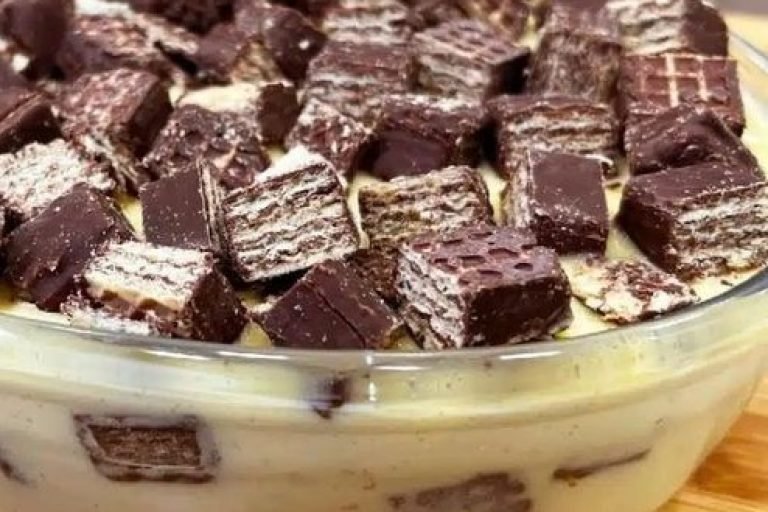 torta bis com sorvete